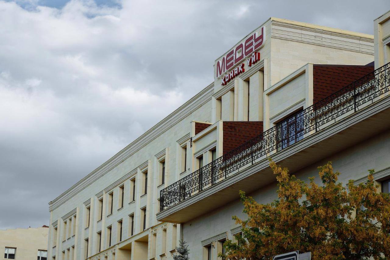 Hotel Medeu Qostanai Exterior foto