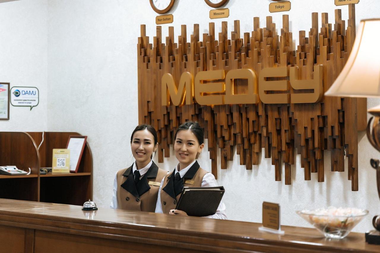 Hotel Medeu Qostanai Exterior foto